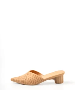 Alternative view of Μπεζ Mules με Μυτερή Μύτη