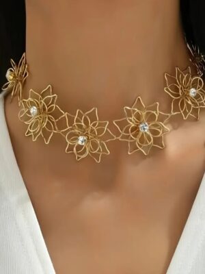 Flower Choker