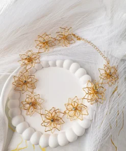 Alternative view of Χρυσό Choker με Λουλούδια