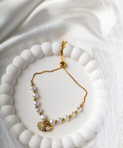 Alternative view of Treasure Bracelet