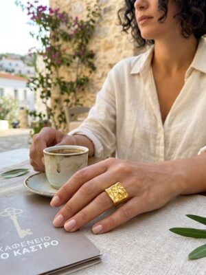 Gold Poisson Ring