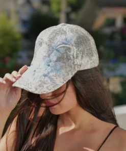 Λευκό καπέλο μπέιζμπολ με γαλάζιο φλοράλ σχέδιο
