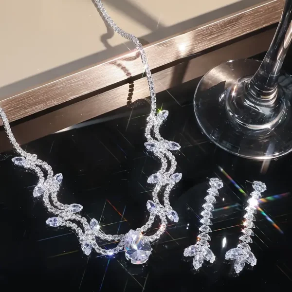 Εlegant Wedding Jewelry Set - Image 2