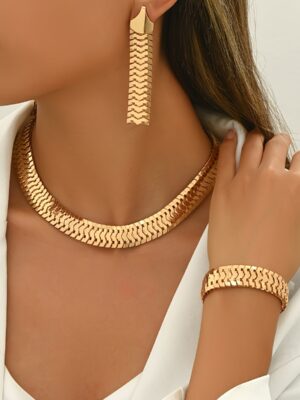 Alternative view of Σετ Μεταλλικά Σκουλαρίκια, Βραχιόλι και Κολιέ