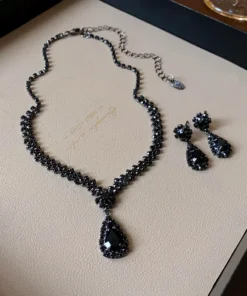 Alternative view of Luxury Black Crystal Choker Set Με Κολιέ Και Σκουλαρίκια