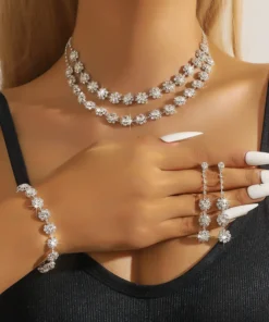 Alternative view of Luxury Bridal Jewelry Set Με Crystal Flowers Και Στρας
